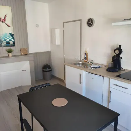 *les L'amandine* * Périgueux